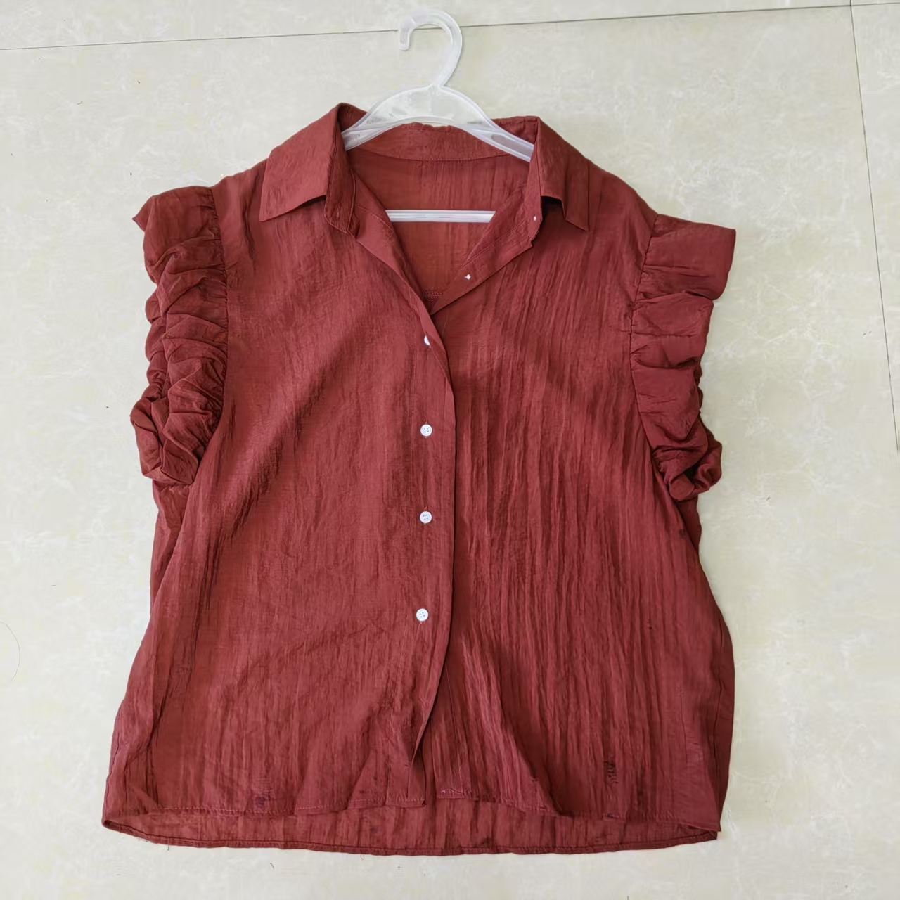 8221 小泡泡袖短袖衬衫