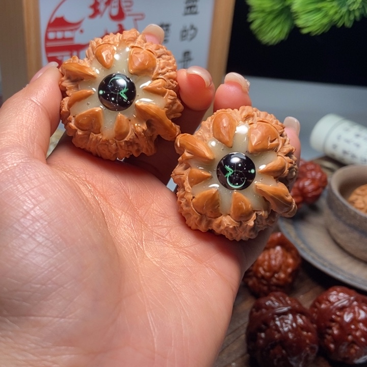 吊坠文玩核桃白狮子43尺寸