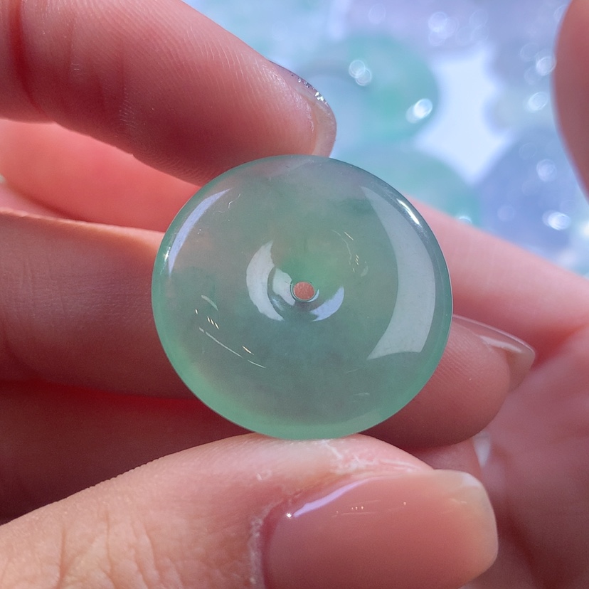 【闪购商品】翡翠颈饰未镶嵌缅甸翡翠