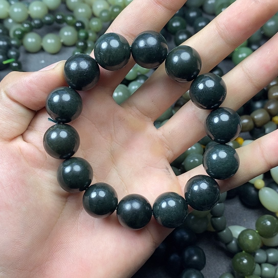 手链未镶嵌和田玉