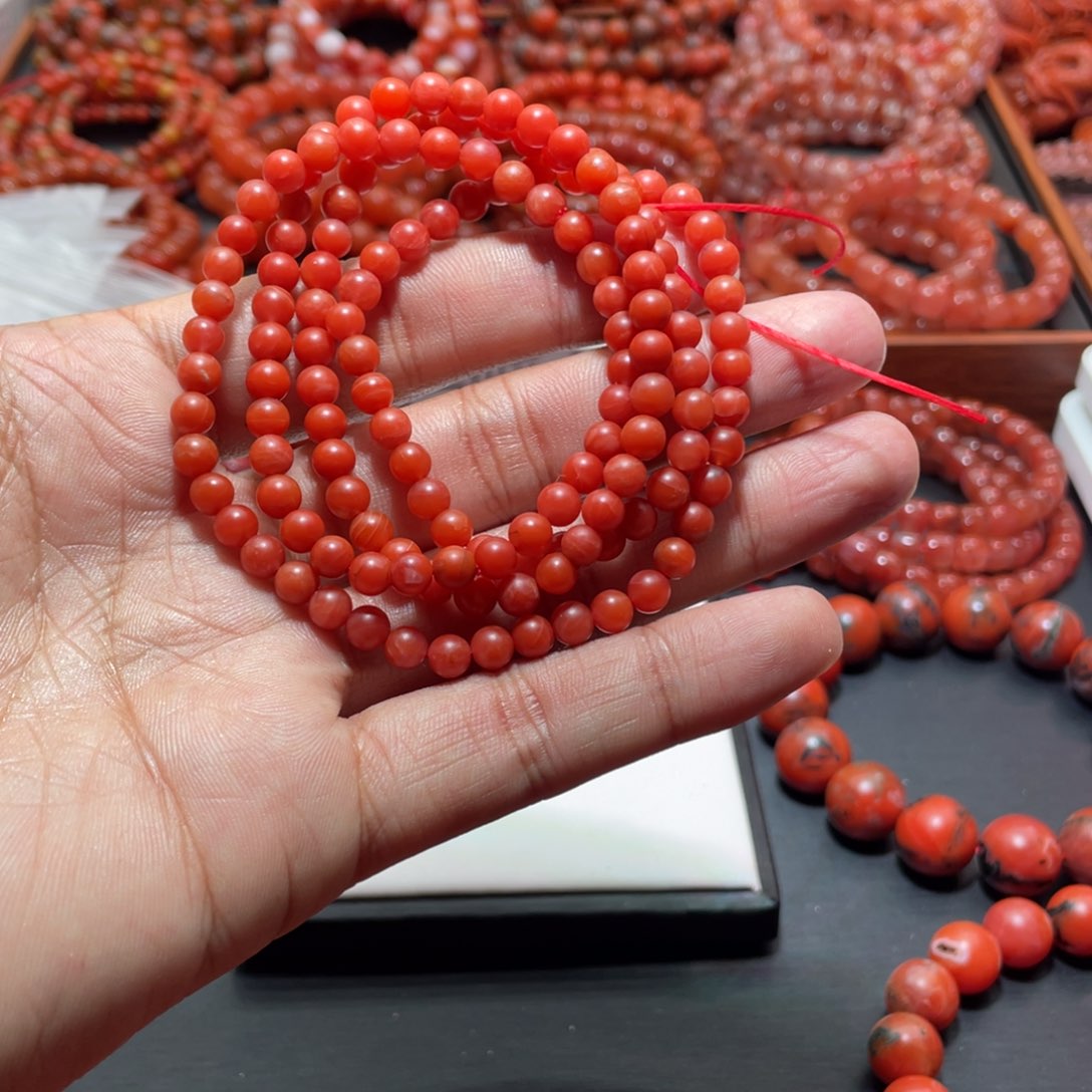 南红玛瑙手链未镶嵌