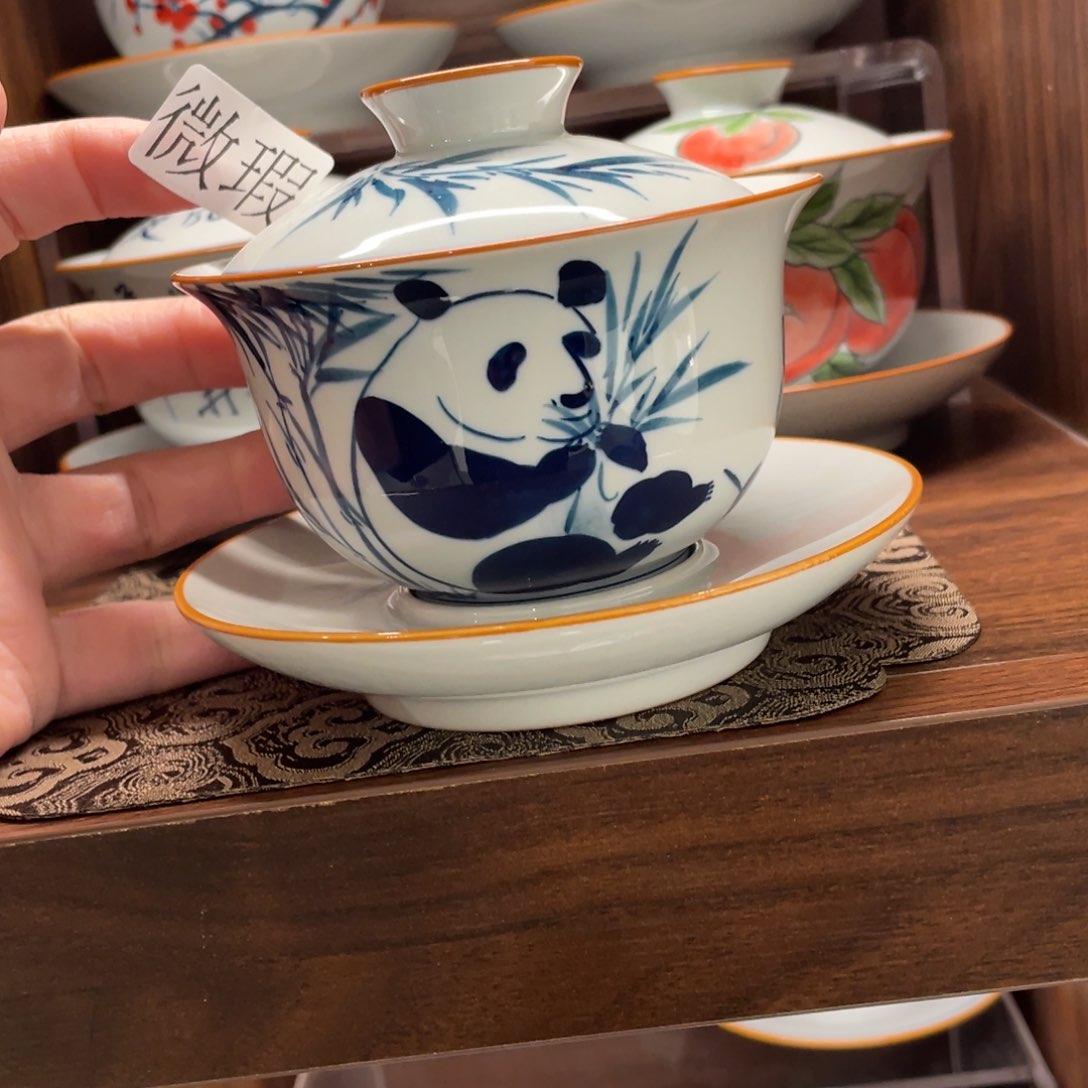 釉下手绘茶具微瑕