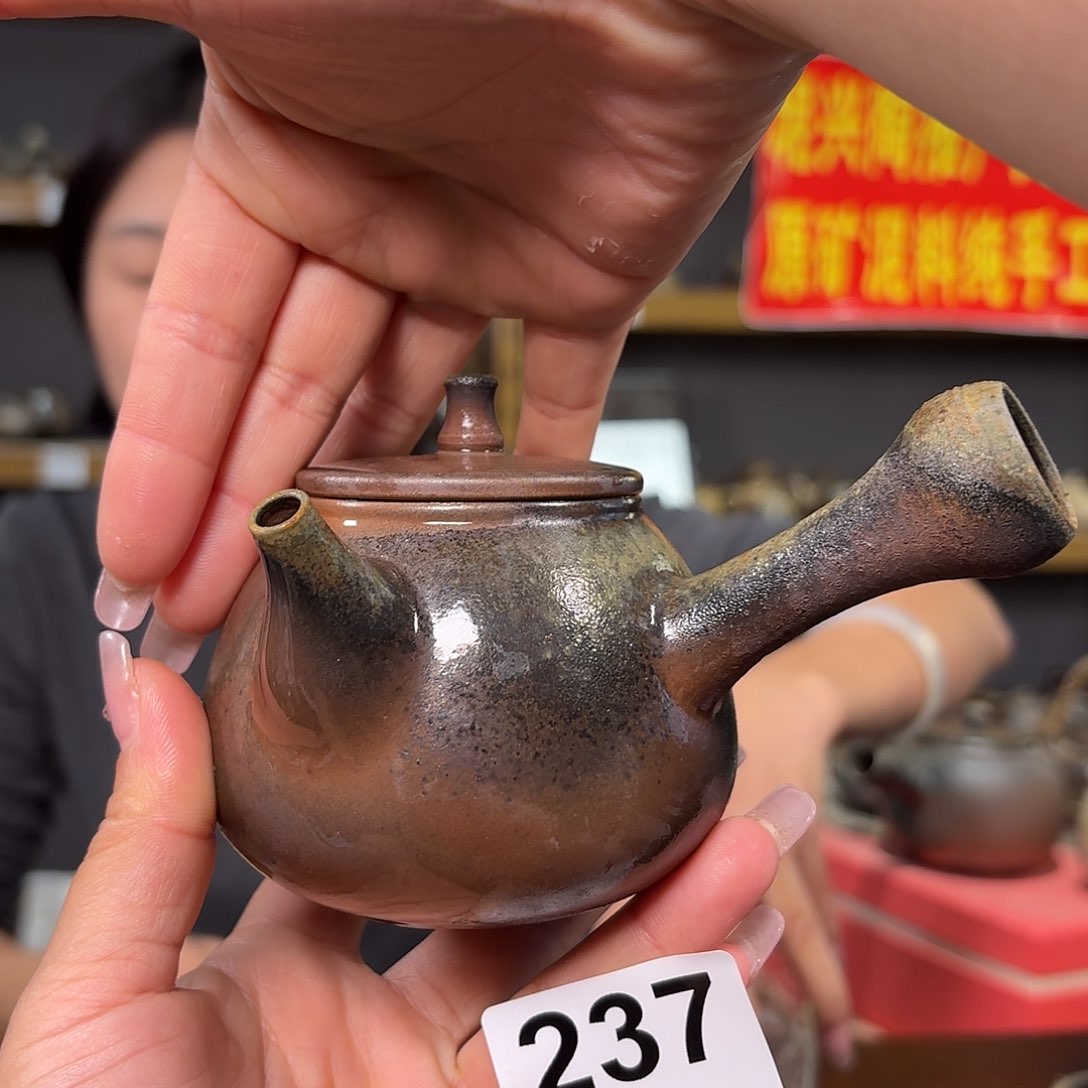 杯坭兴陶纯柴烧原矿泥料纯手工壶