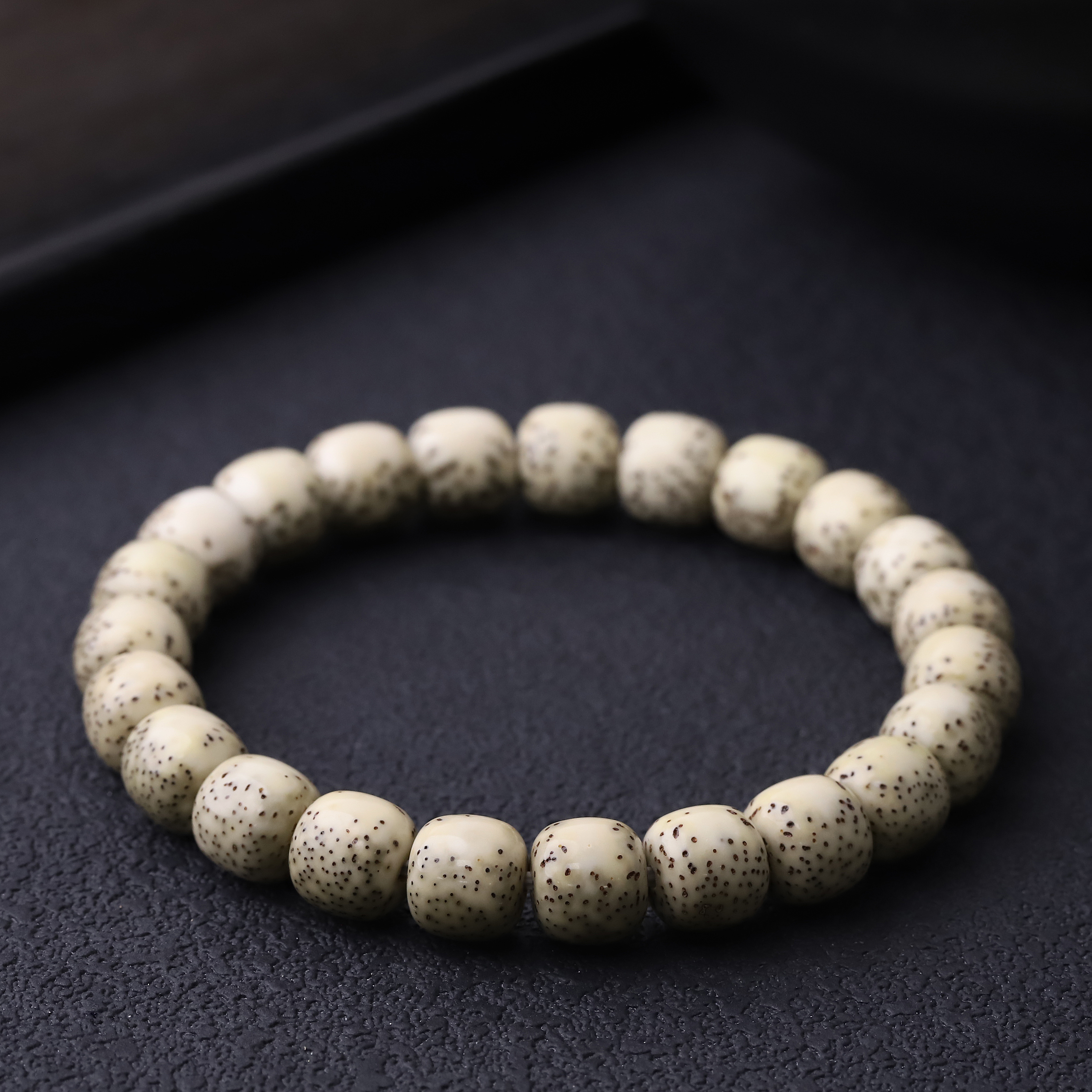 251278【原白河豚星月】大尺寸细星星月菩提单圈文玩手串