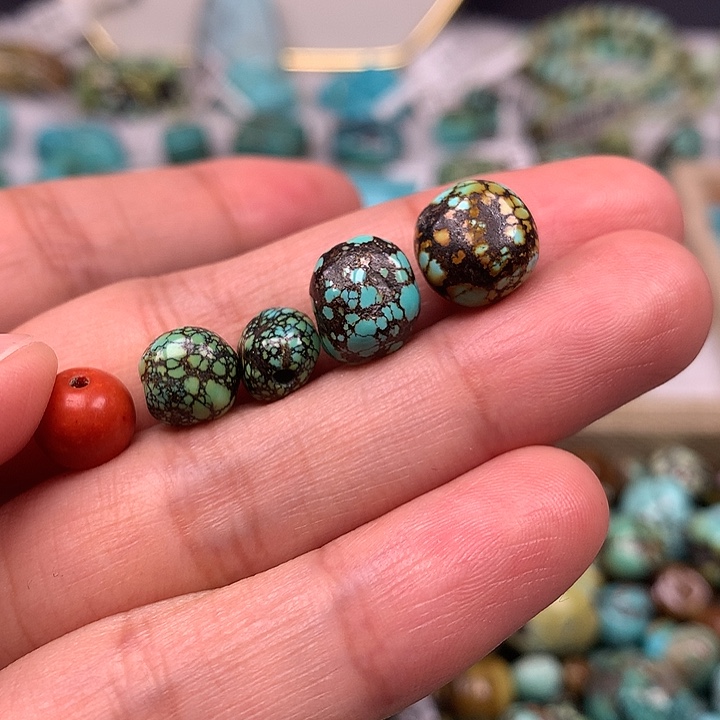 鹿***獸南红玛瑙未镶嵌随行