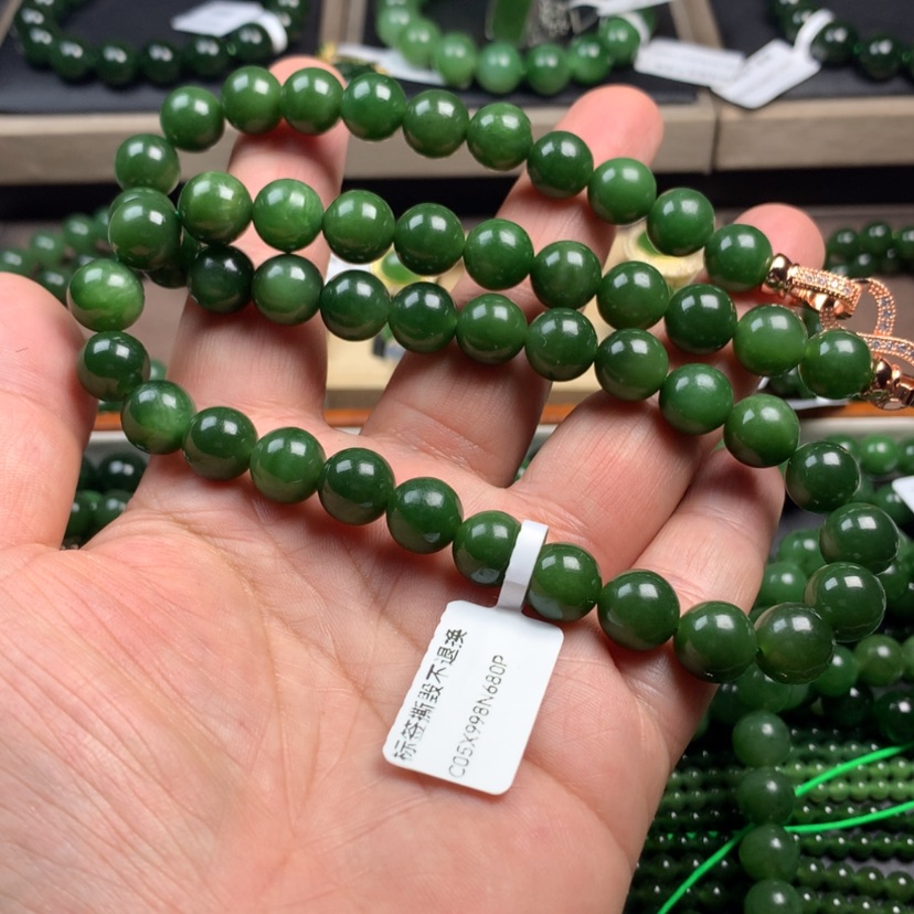 【闪购商品】和田玉（碧玉）颈饰未镶嵌10mm放漏