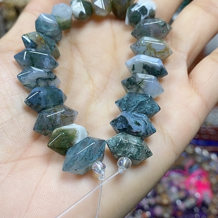 玛瑙/玉髓未镶嵌珠宝半成品天然水草玛瑙双尖卡15mm20颗