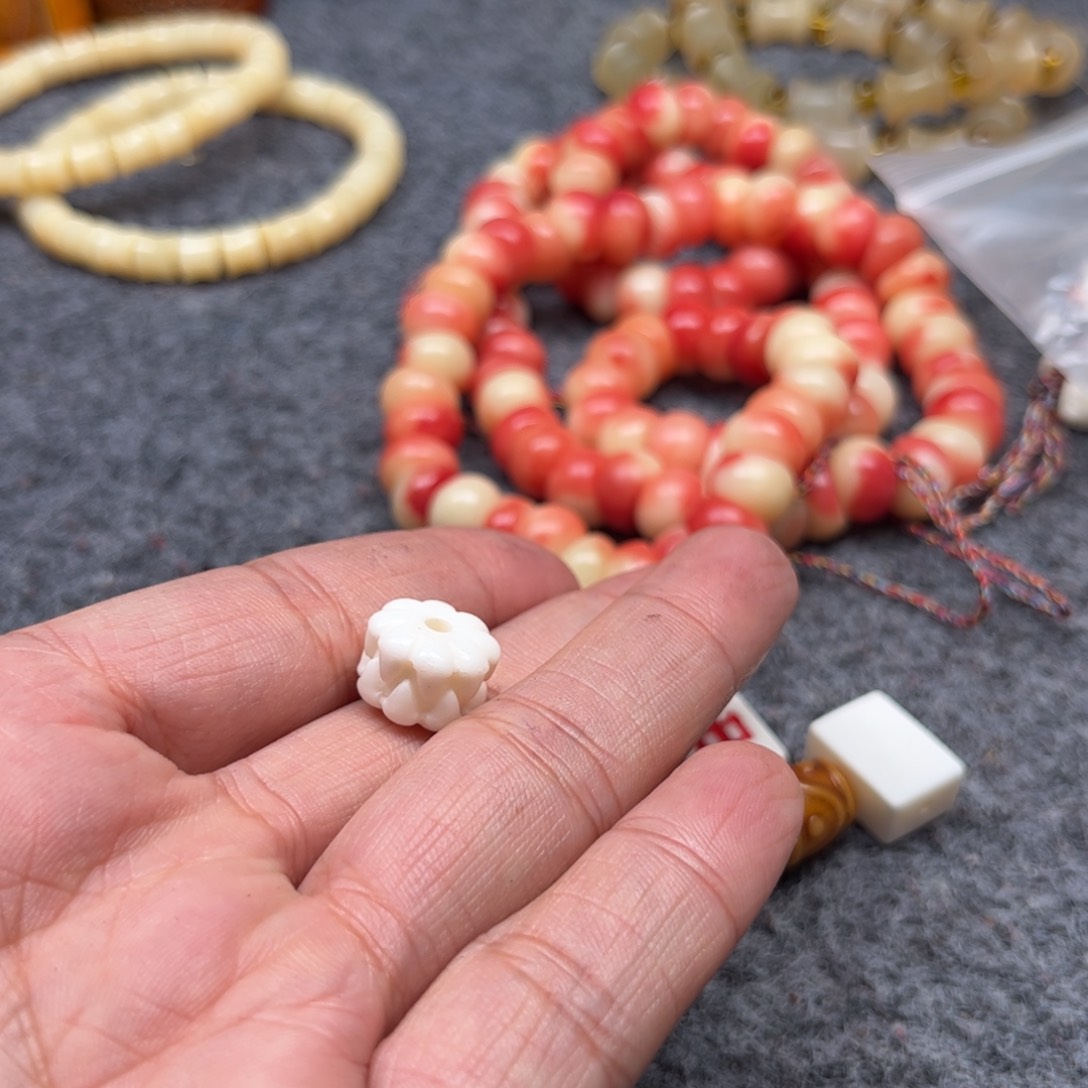 手串/手链驼骨配饰97