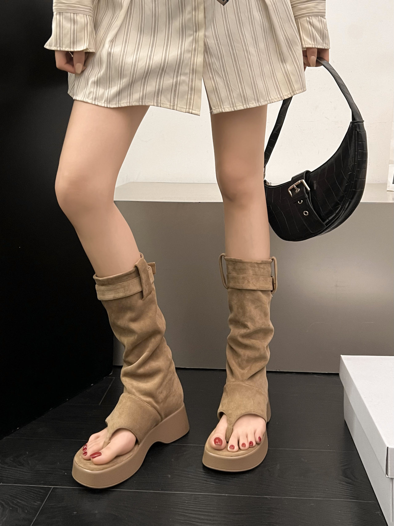 靴子女厚底增高堆堆靴女短靴潮2025夏季卡其色人字夹趾凉靴长筒靴