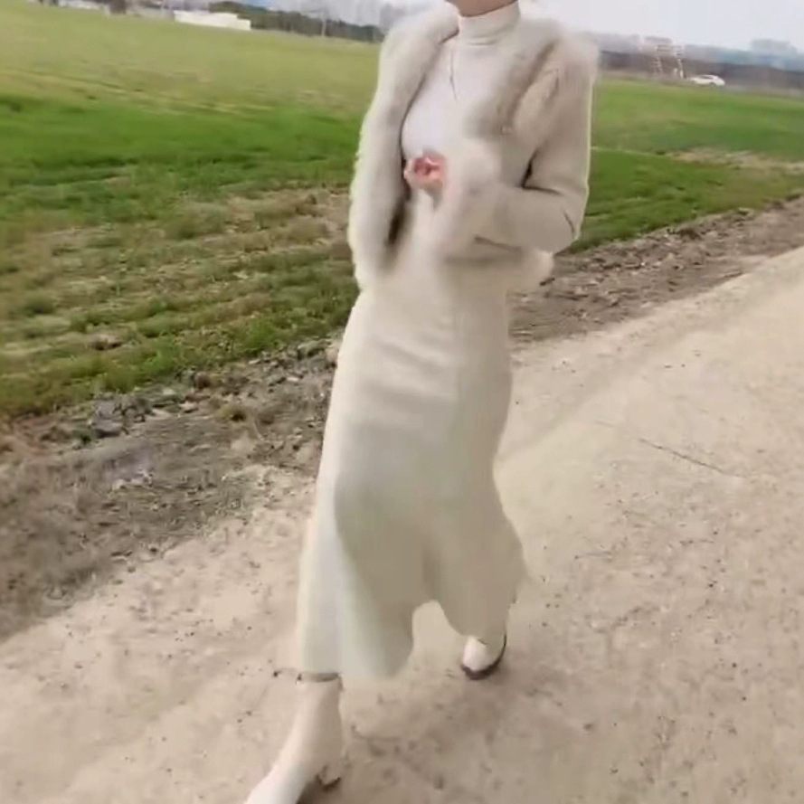 婕妤秀秋冬减龄名媛气质套装裙毛毛拼接短外套+鱼尾裙长款白色