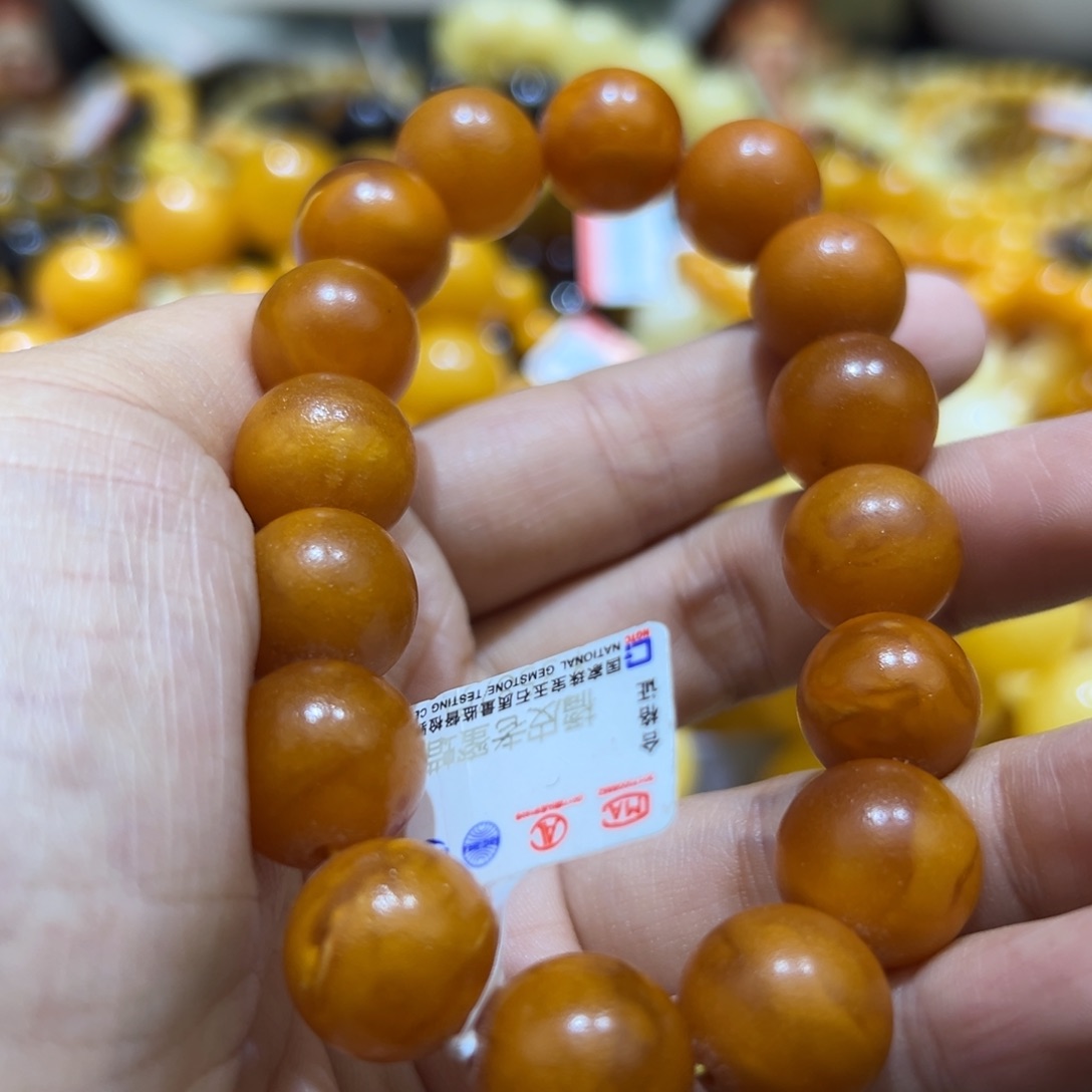 琥珀珠宝奇石未镶嵌