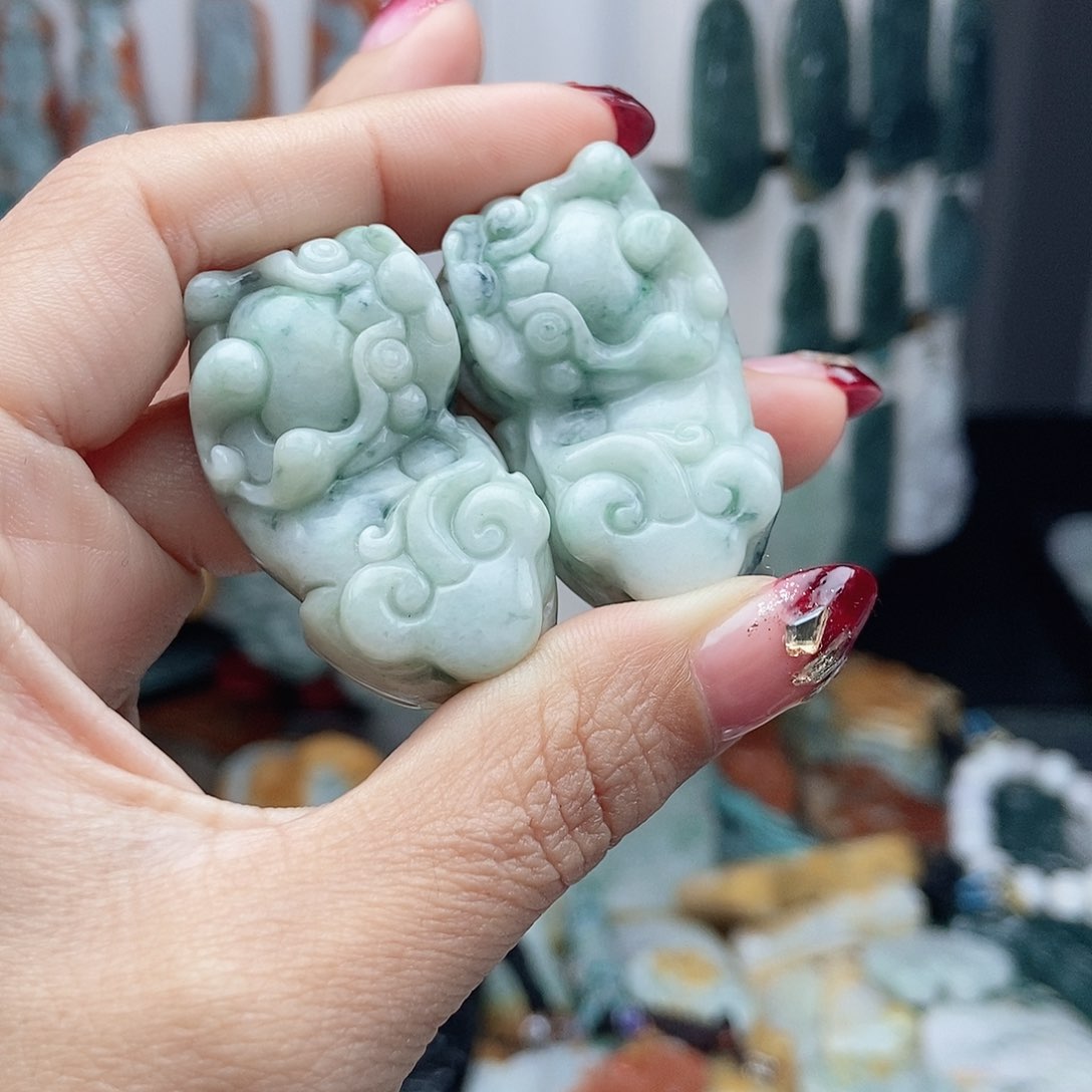 翡翠颈饰14K金镶嵌翡翠