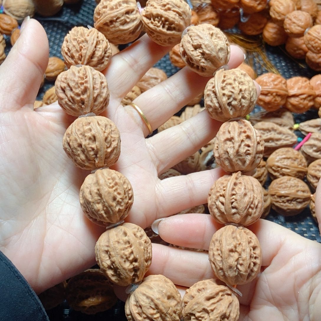 文玩核桃手串京八棱