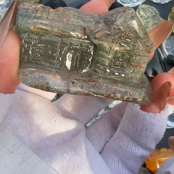 车挂未镶嵌水晶水晶