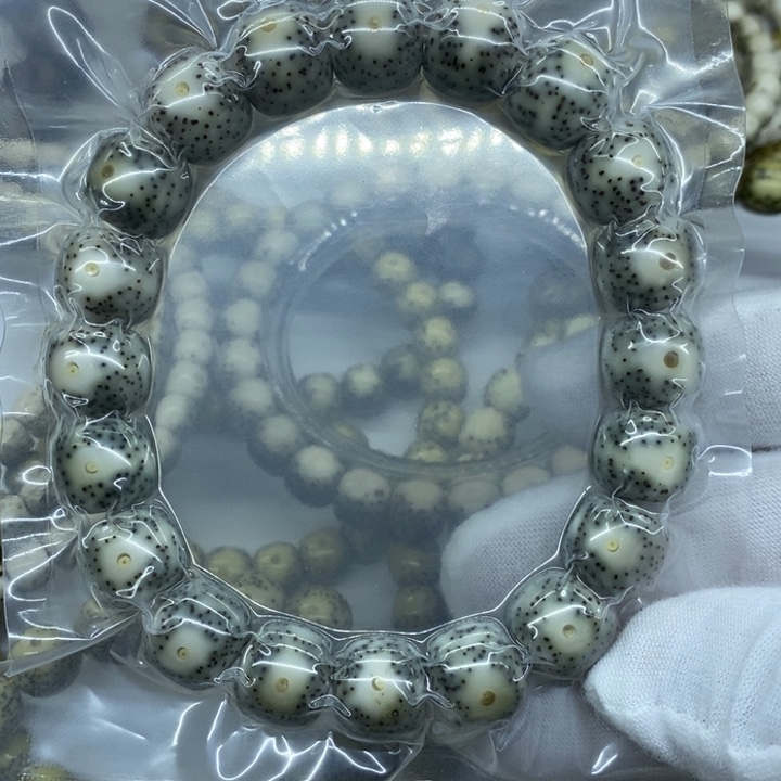 星月菩提吊坠毕业