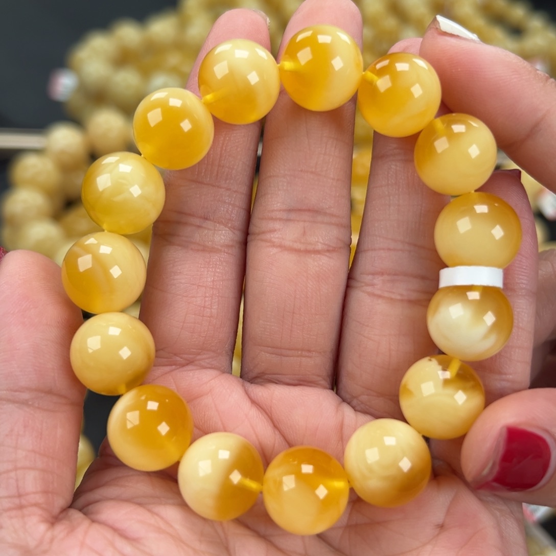 琥珀未镶嵌手链22克