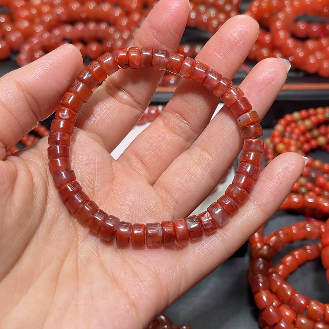 南红玛瑙手链未镶嵌