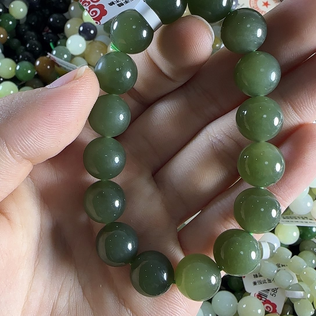 和田玉手链未镶嵌81