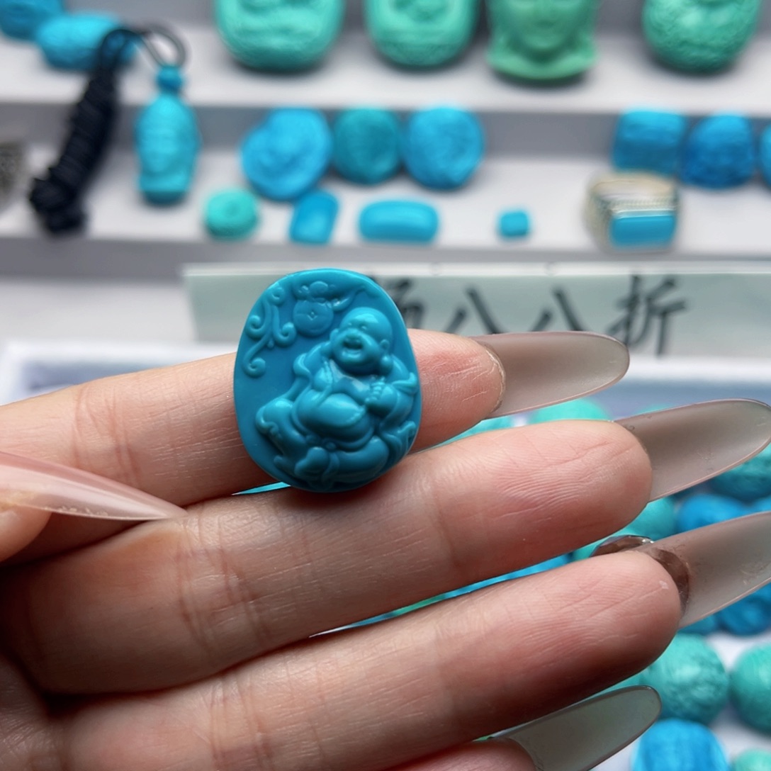 绿松石雕刻未镶嵌