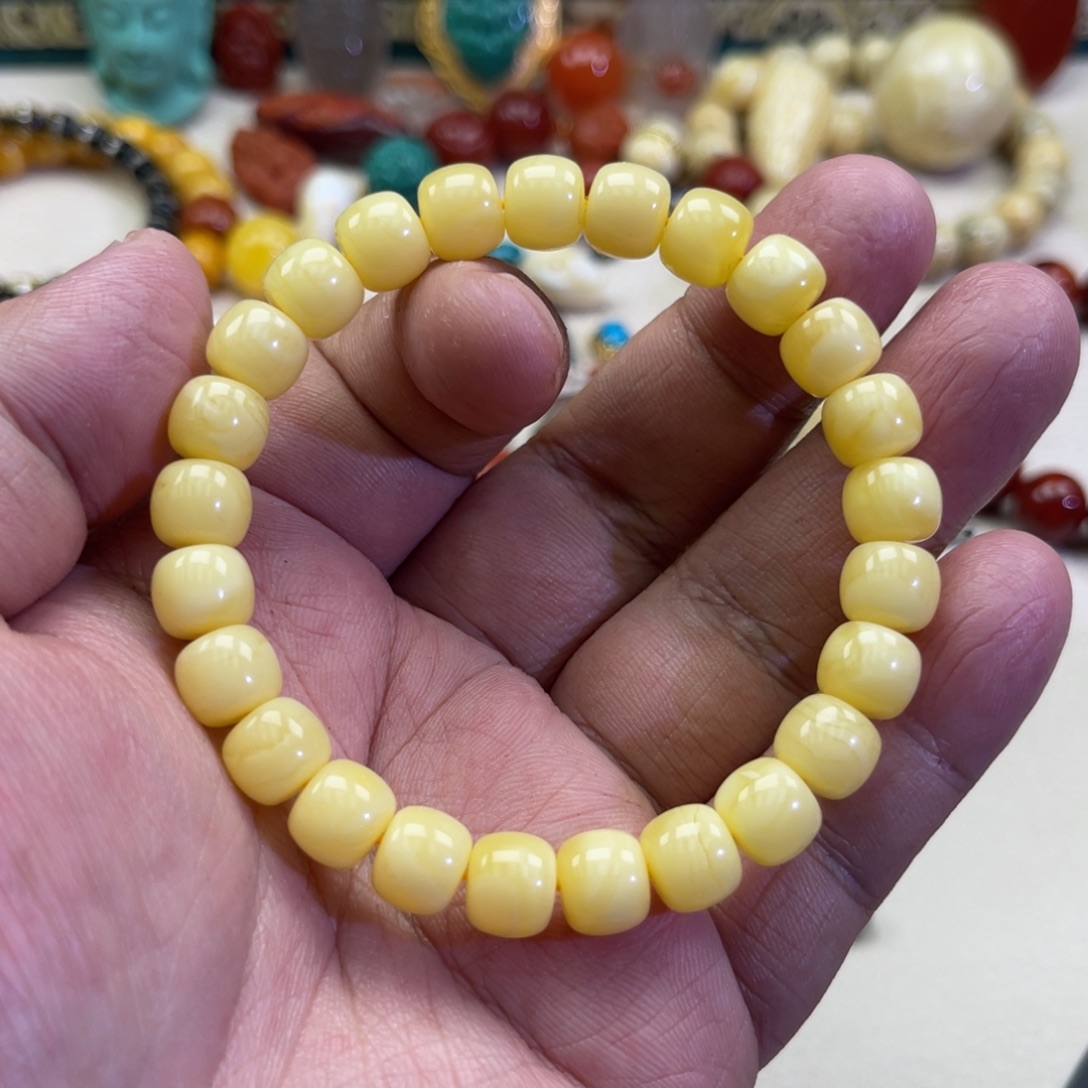 琥珀未镶嵌珠宝奇石63