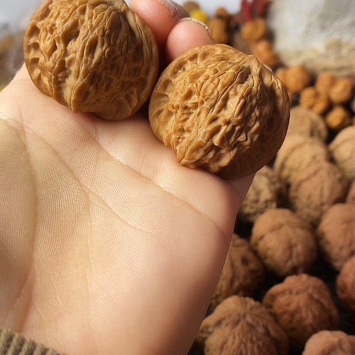 吊坠文玩核桃老树磨盘狮子头