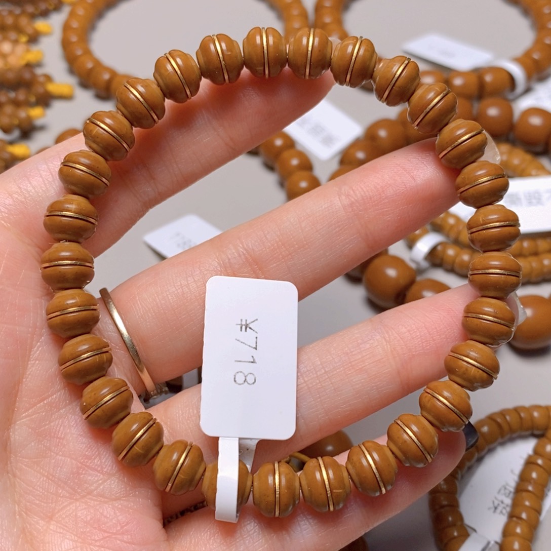 紫金鼠手串21.鼠尖料汉堡单圈8.0