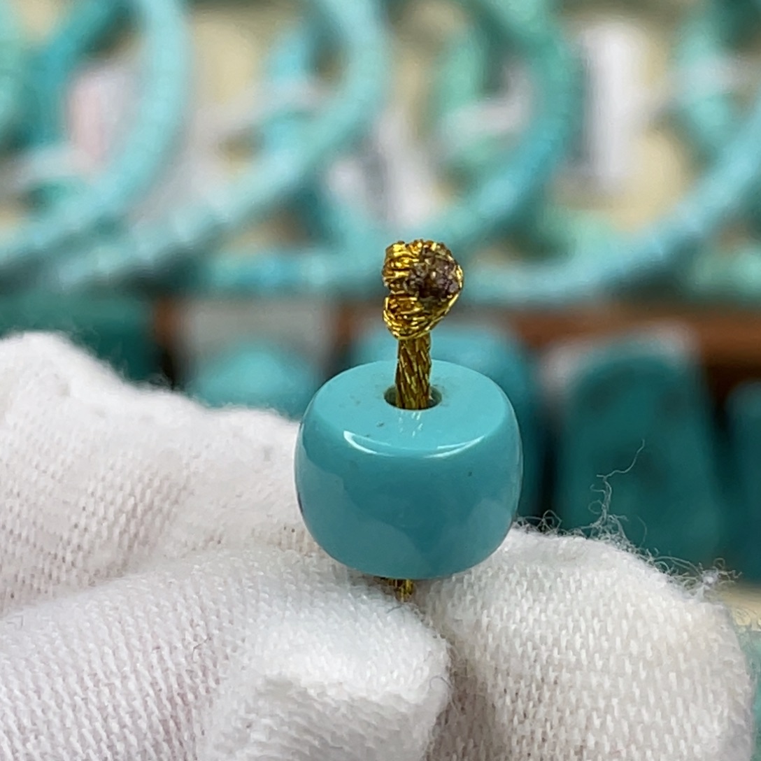 绿松石未镶嵌挂件