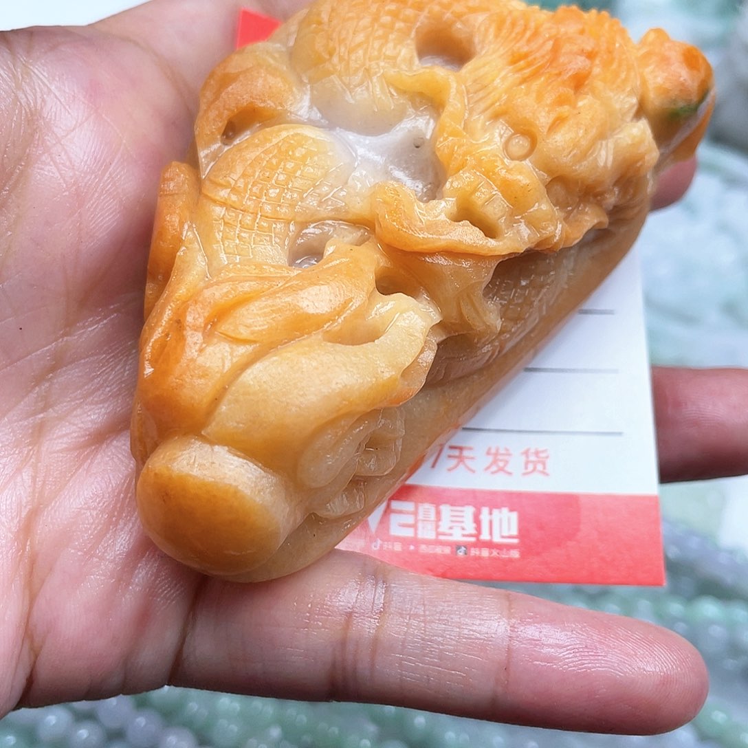 定制翡翠未镶嵌翡翠