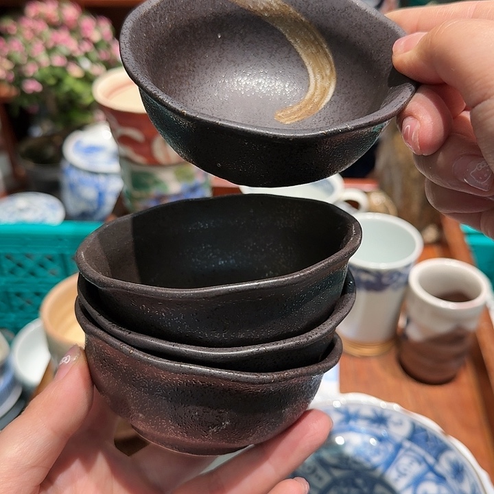 盖碗五十包烟五十包邮