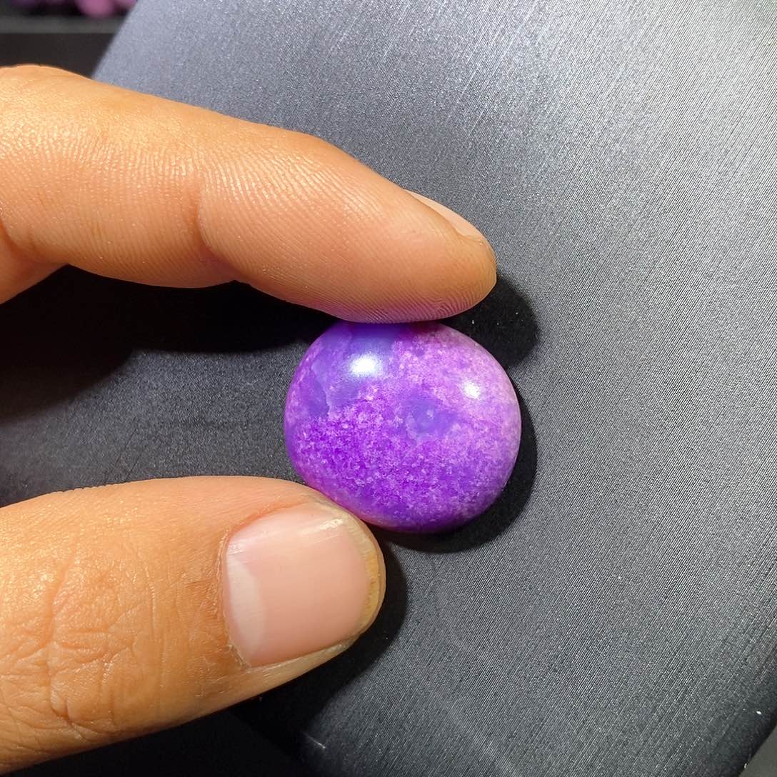 ༊****苏纪石（舒俱来）未镶嵌南非老矿舒俱来蛋面