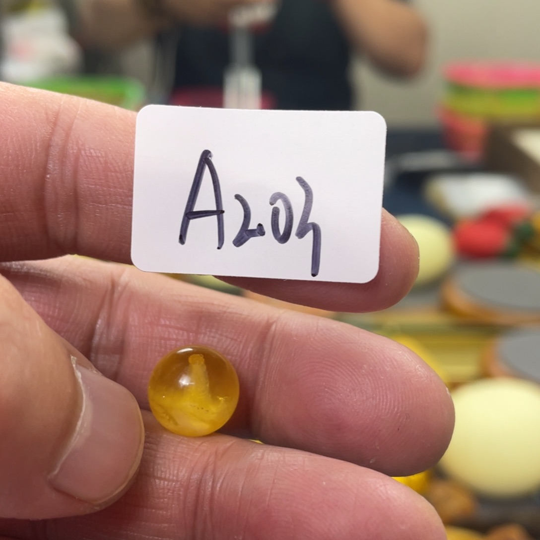 手链琥珀未镶嵌多样性发，发其中一件