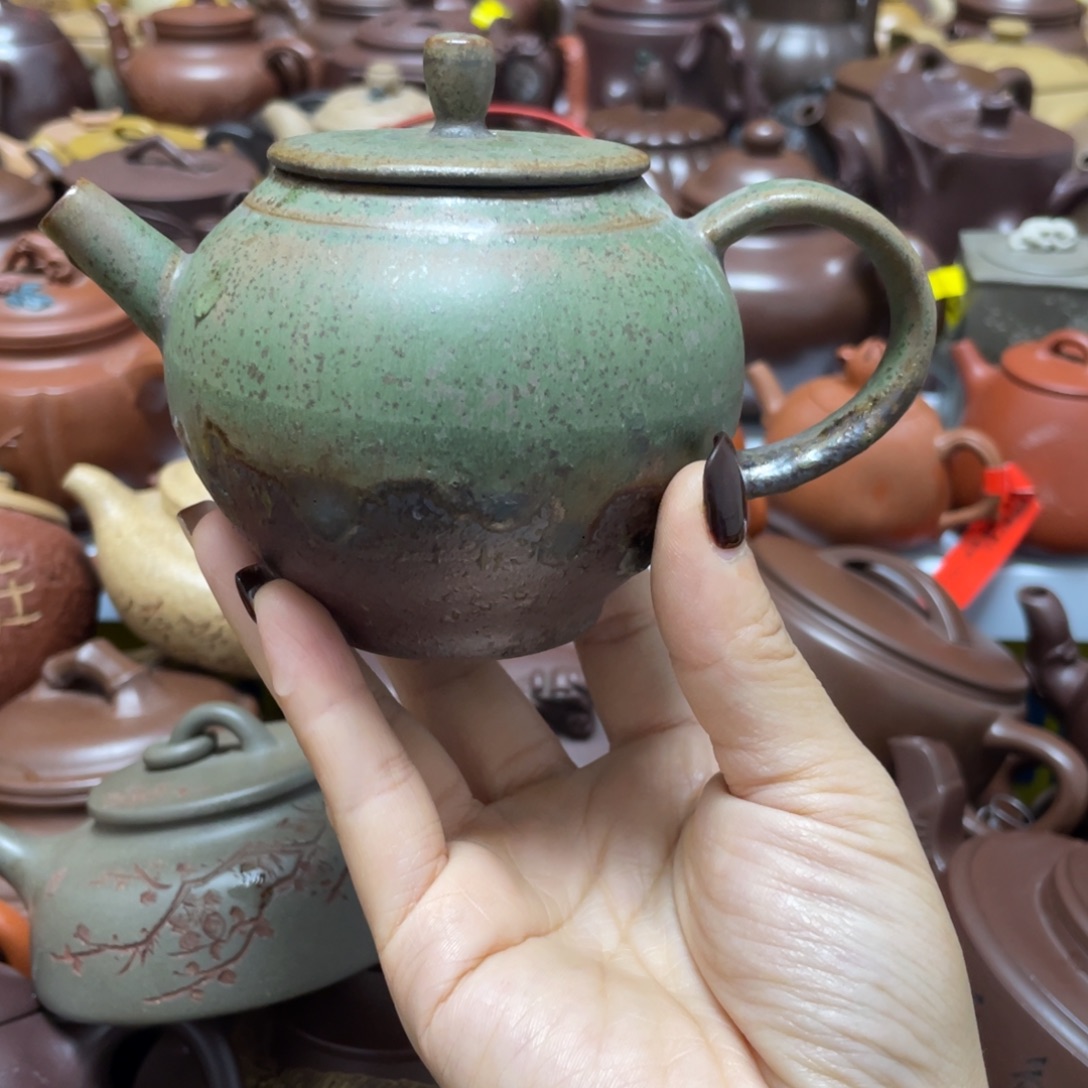 底槽青茶壶紫砂艺术学院