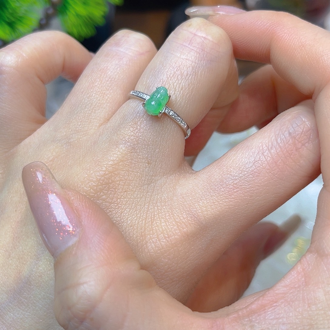 翡翠银S925镶嵌戒指