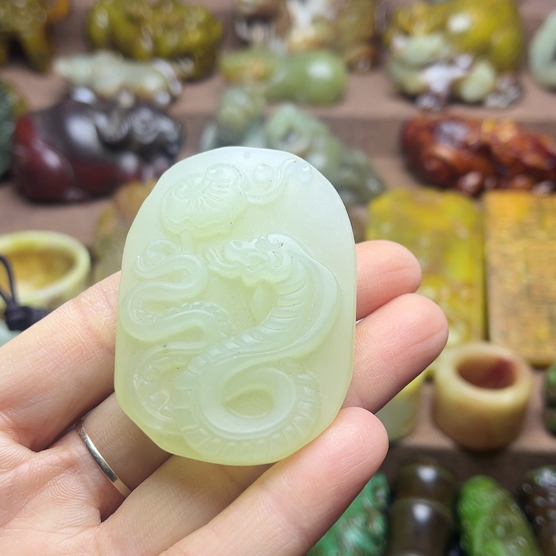 白玉菩提吊坠121。。