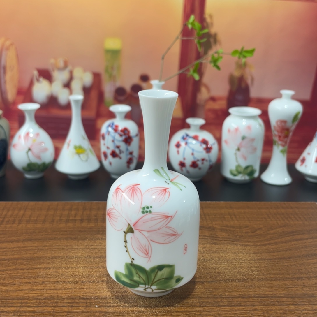 景德镇小花瓶等着你