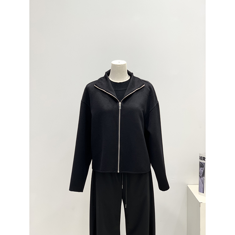 【多多】秋季新品短立领羊毛大衣241-800