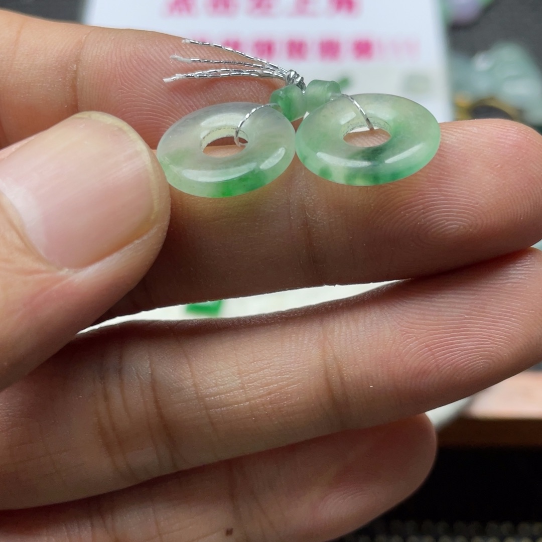 w***e定制翡翠未镶嵌翡翠