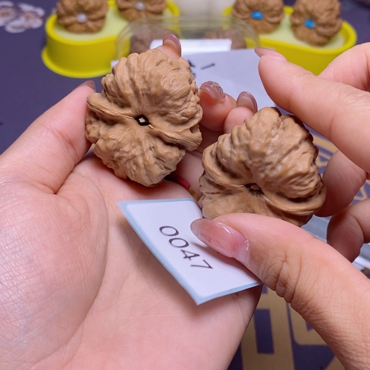 文玩核桃吊坠蛤蟆40.0047