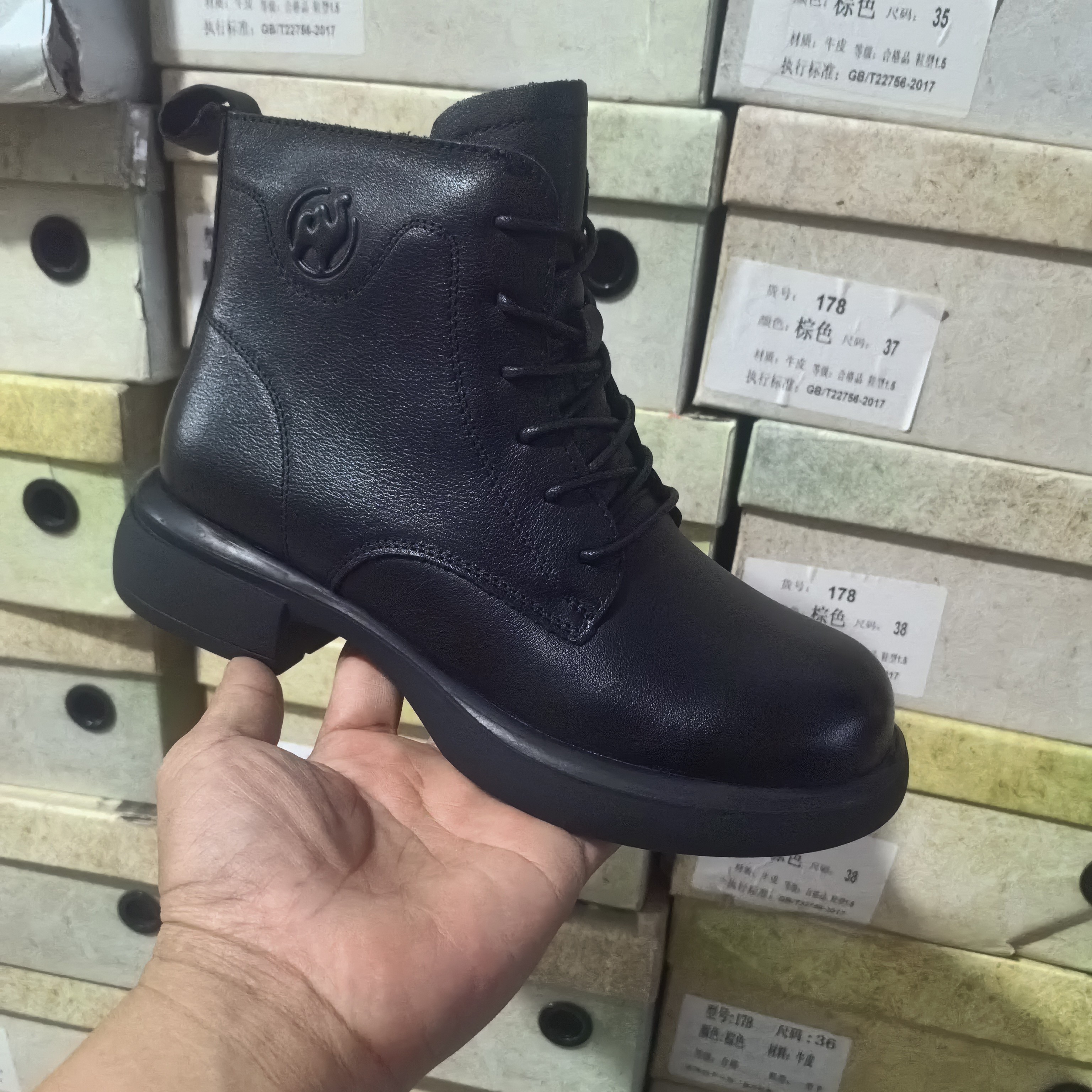 头层牛皮2598百搭经典马丁靴加绒