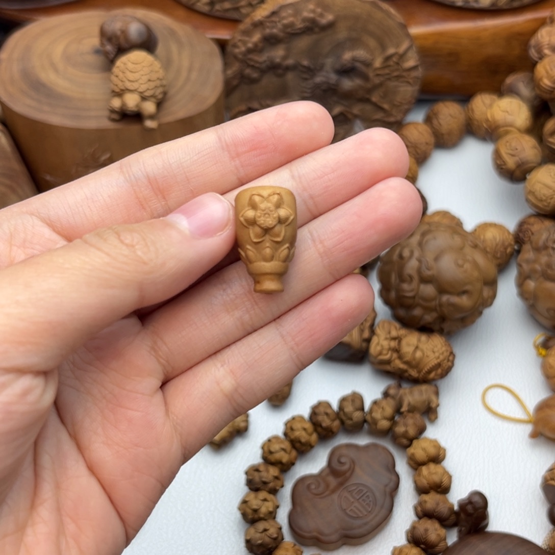 木质类精工细作品