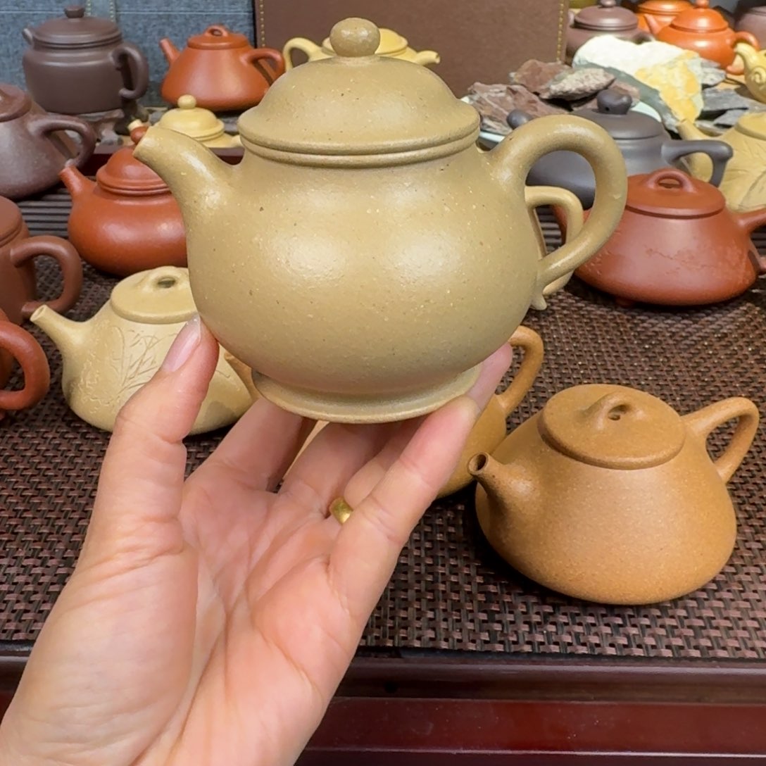 本山绿泥茶壶梨皮200毫升左右