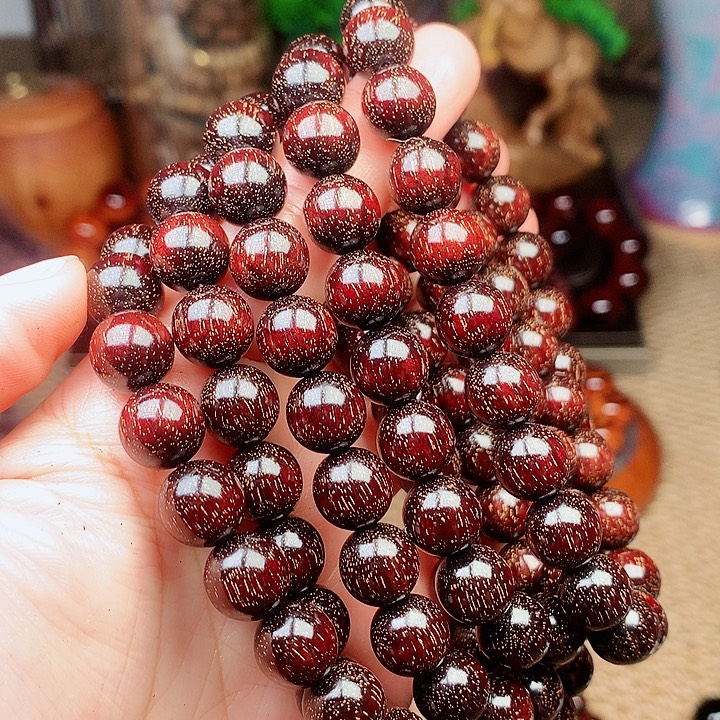 檀香紫檀（小叶紫檀）桃1.0