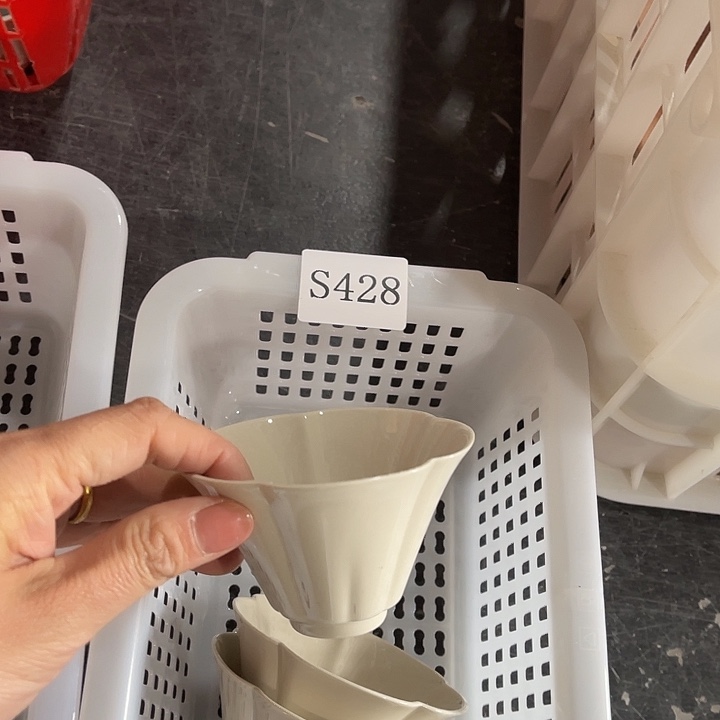 瓷片福利待遇多多哦哦哦