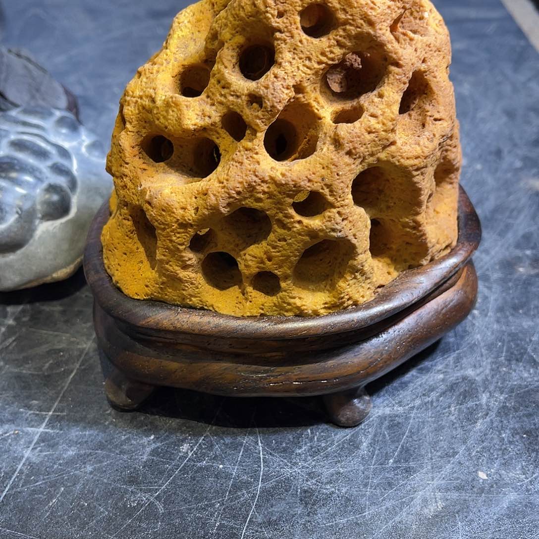 紫砂偏远地区不包邮掌**石