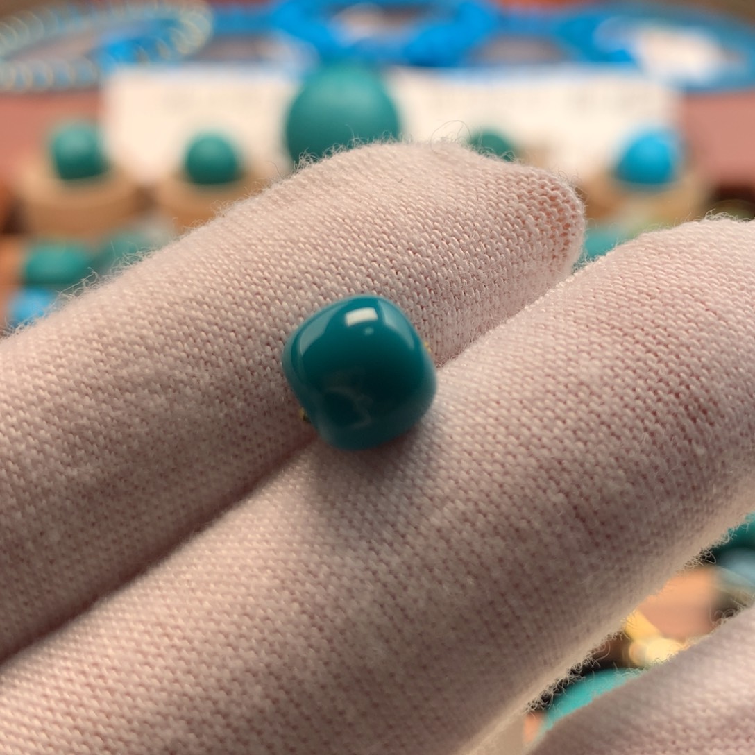 绿松石未镶嵌绿松石7.6mm