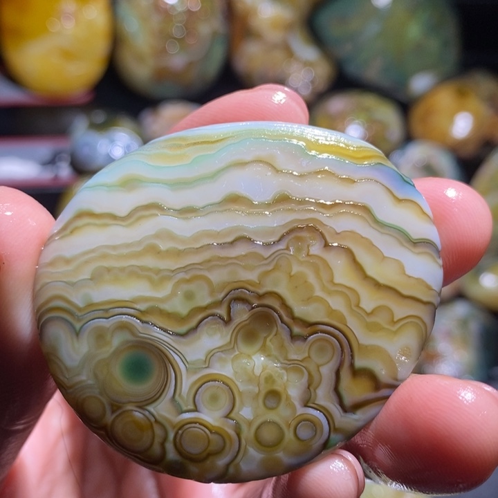 未镶嵌玛瑙/玉髓珠宝奇石