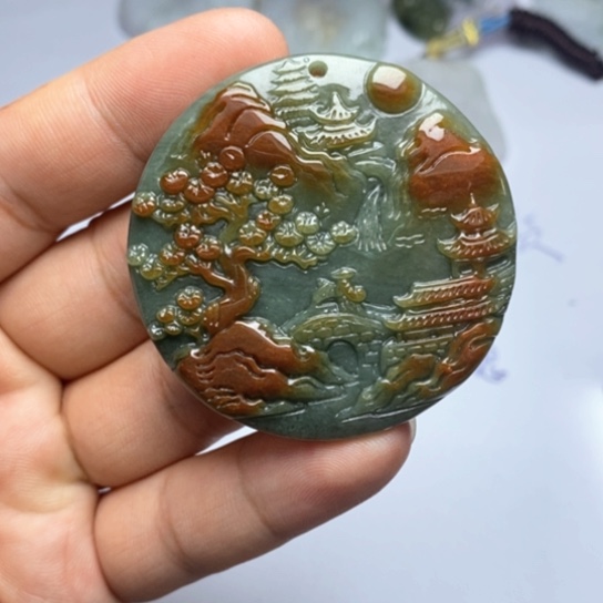 颈饰未镶嵌翡翠翡翠