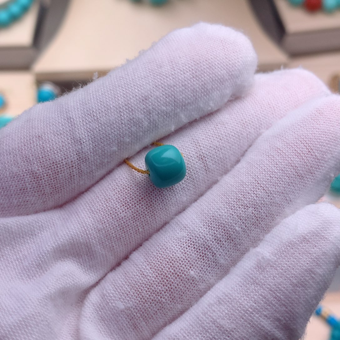 绿松石珠宝奇石未镶嵌8.2*7.1mm