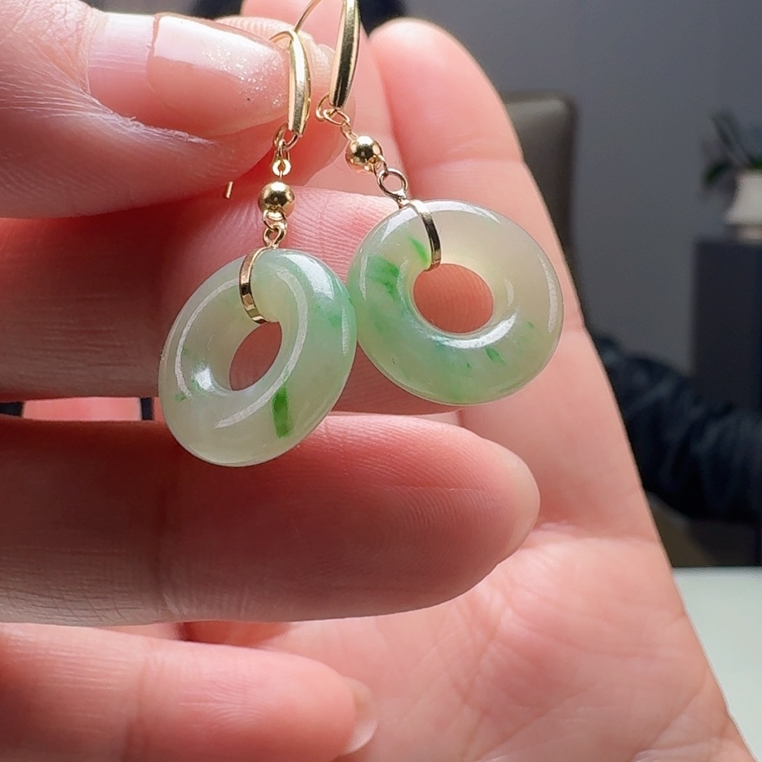 翡翠耳饰18K金镶嵌天然