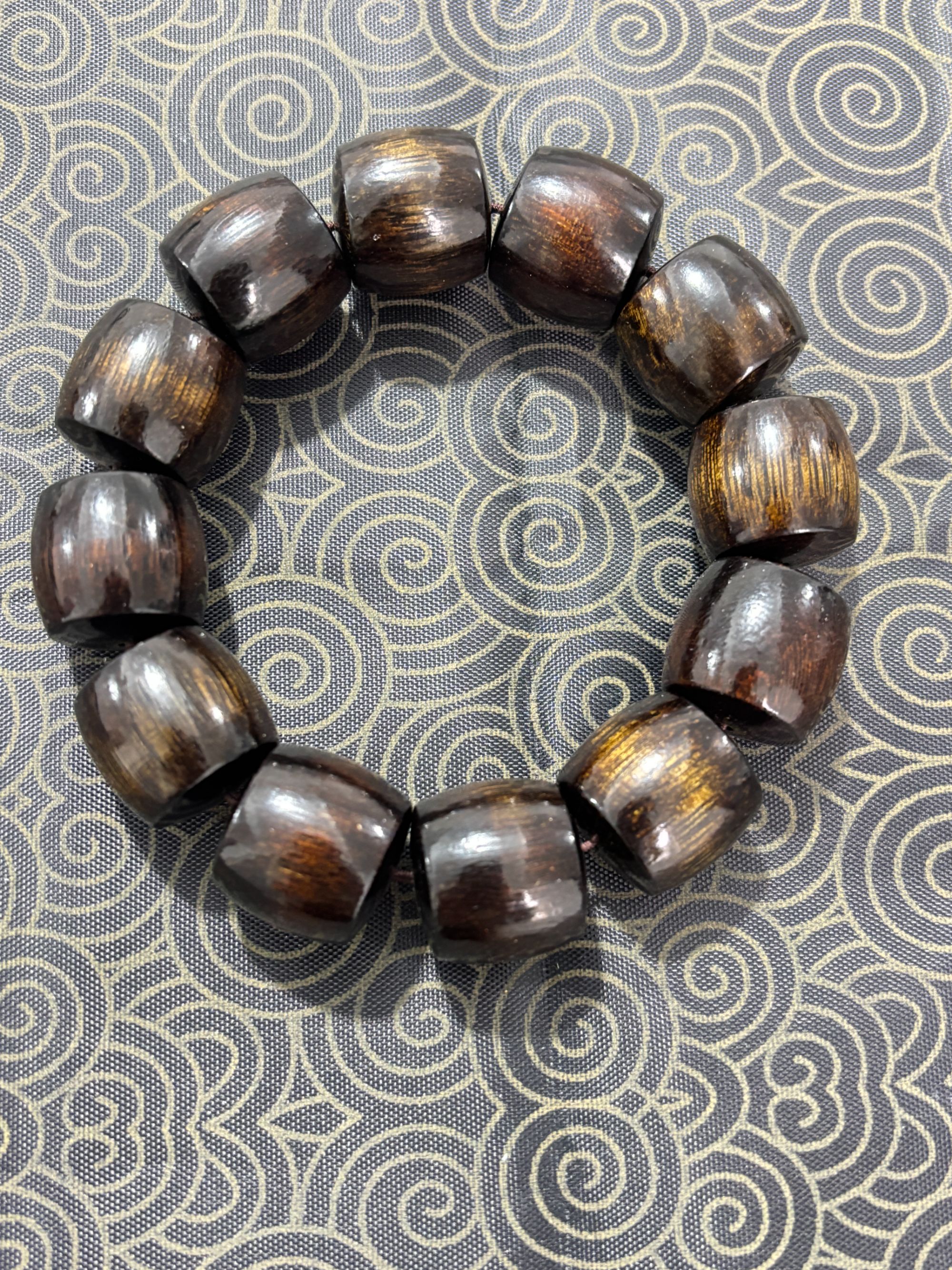 【小詹百货】黑色桶珠手串